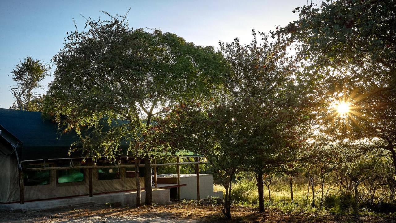 Zuricamp - Tent Madini Tsumeb Buitenkant foto